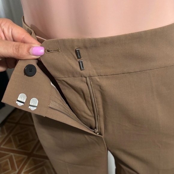 THEORY Women’s Tan Ankle Cropped Pants with High-Rise Waist - Picture 5 of 16